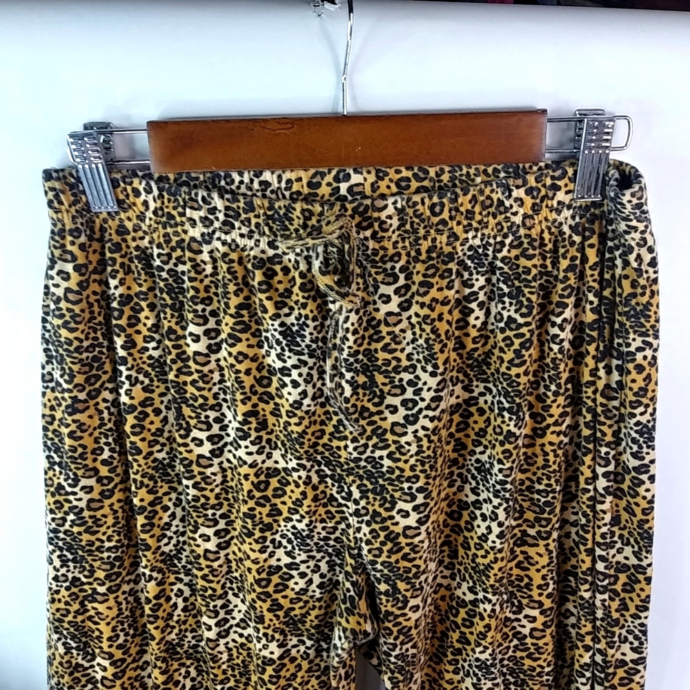 Rainforest Cafe M Golden Leopard PJ Pants